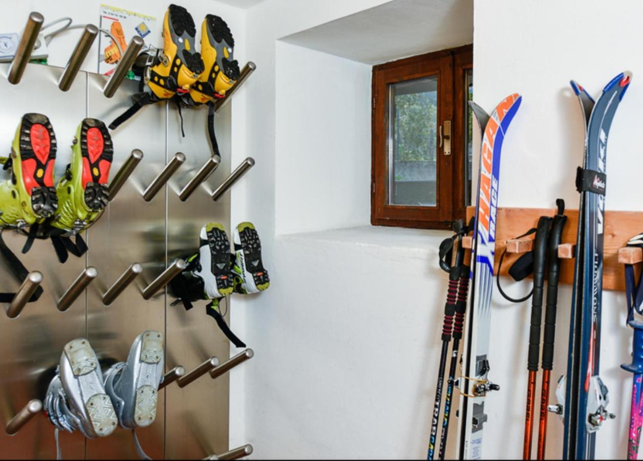 Appartement Ciasa Lino Aloch à Pozza di Fassa Extérieur photo
