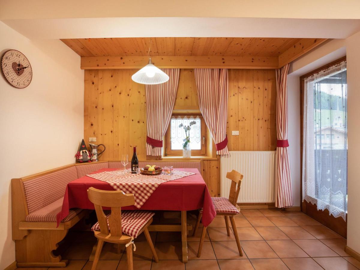Appartement Ciasa Lino Aloch à Pozza di Fassa Extérieur photo